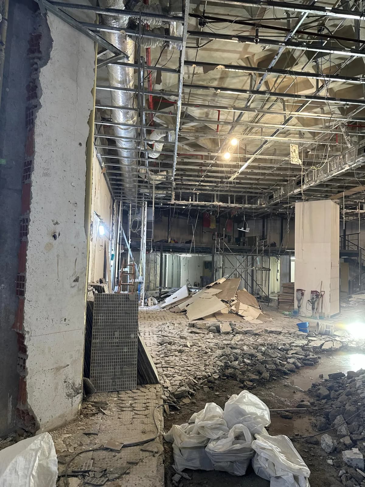 Forever 21 Chacao 2024 - miniatura 5